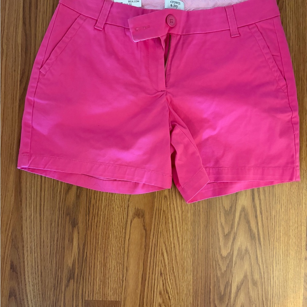 Crown Women's Vibrant Pink Shorts